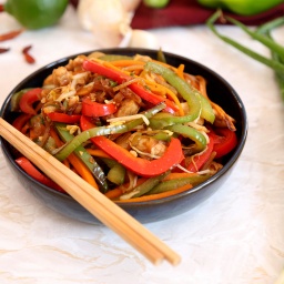 Émincés Blanc de Poulet Sauté Carotte, Poivrons